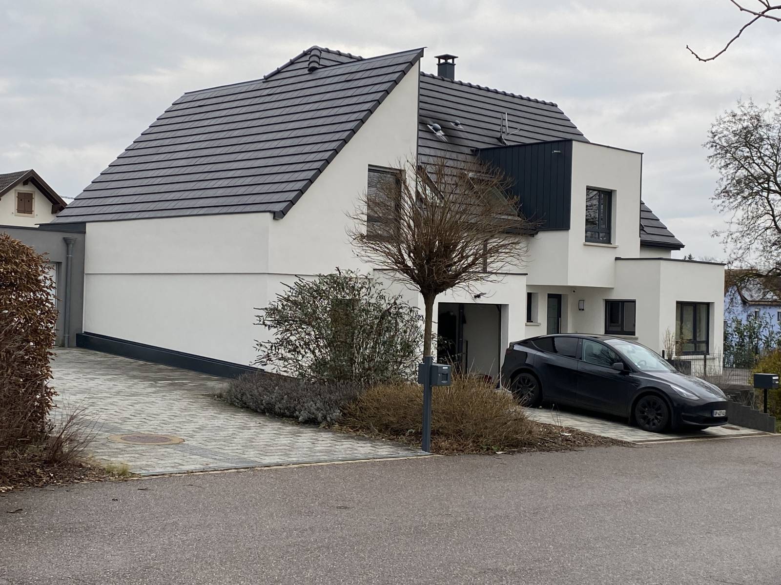 Extension et surélévation pour cette maison individuelle par un cabinet d'architecte à Strasbourg et Environ en Alsace