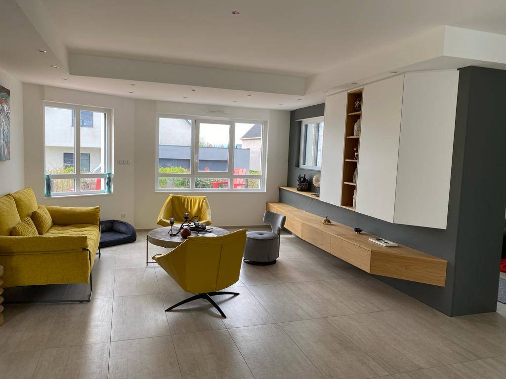 Extension et surélévation pour cette maison individuelle par un cabinet d'architecte à Strasbourg et Environ en Alsace