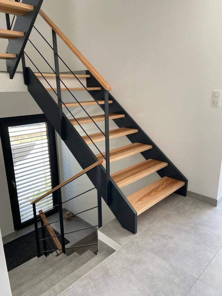 Extension et surélévation pour cette maison individuelle par un cabinet d'architecte à Strasbourg et Environ en Alsace