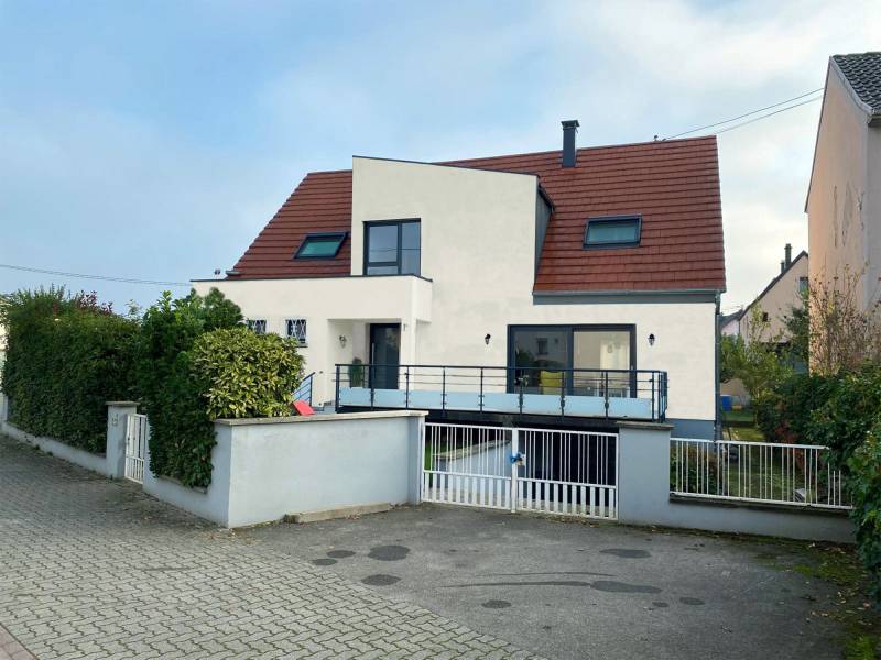 Maison après travaux de surélévation à Strasbourg